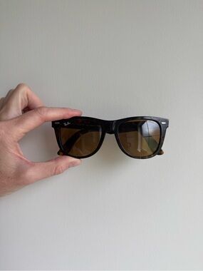 Ray-Ban Tortoiseshell Frame Sunglasses with Brown Lenses